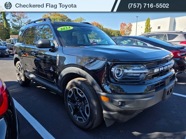 2024 Ford Bronco Sport Outer Banks photo 3