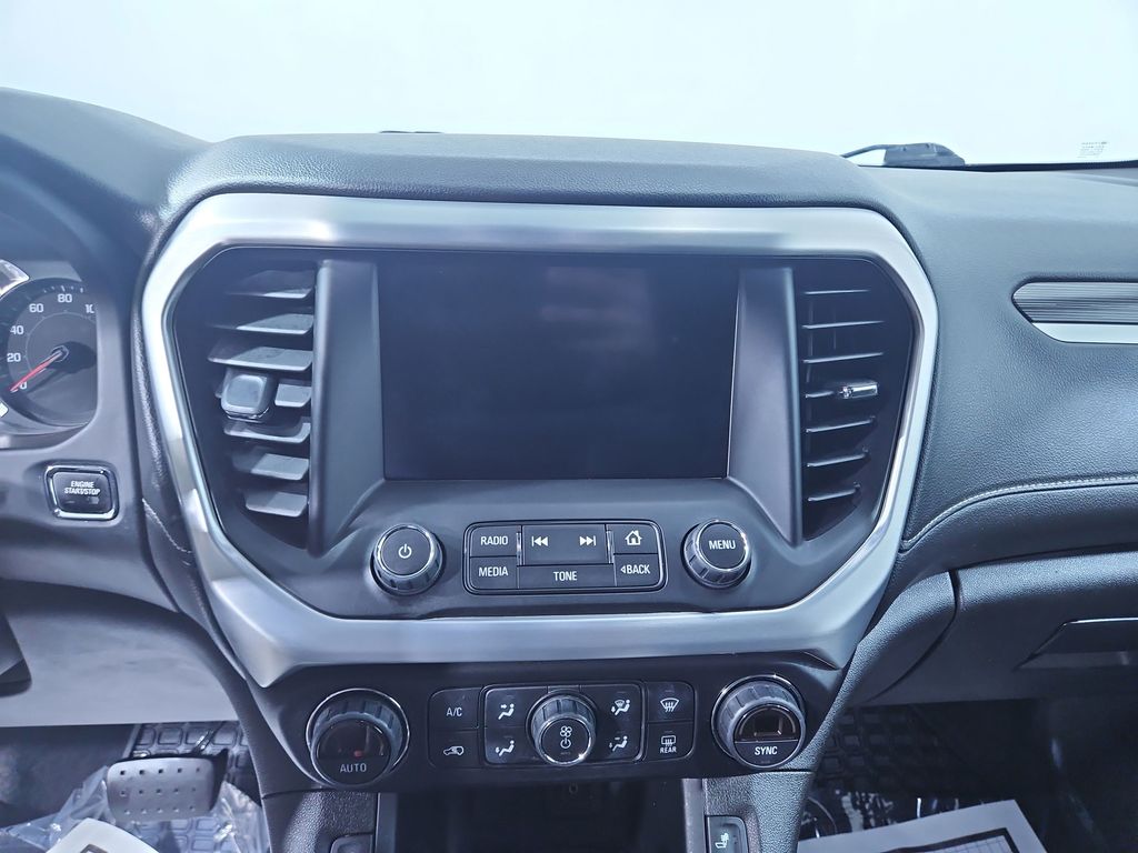 2017 Gmc Acadia SLT photo 18