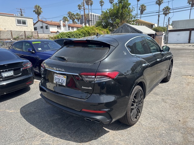 2021 Maserati Levante GranSport photo 4