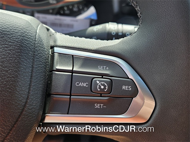 2026 Jeep Compass Latitude Altitude photo 23