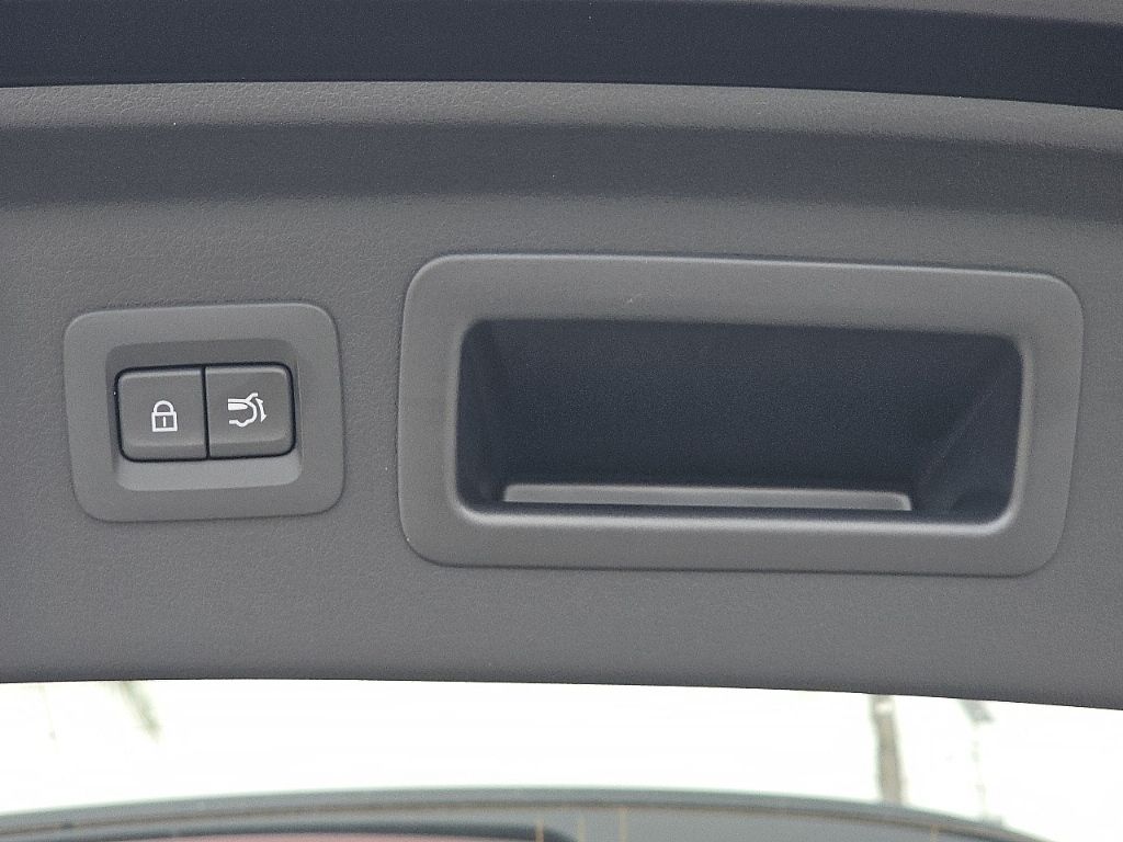 2025 Mazda CX-90 3.3 Turbo Preferred photo 13