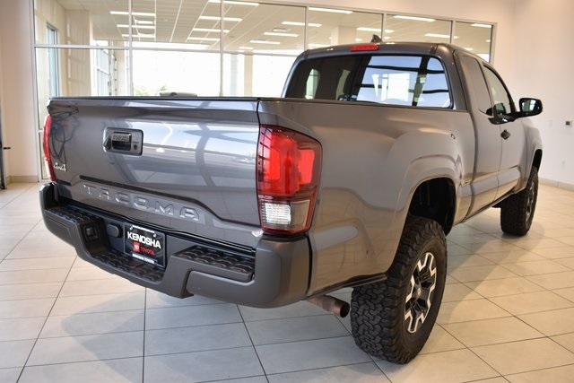 2021 Toyota Tacoma SR 4x4 Access Cab photo 10
