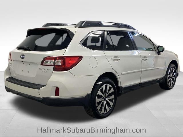 2015 Subaru Outback 3.6R Limited photo 3