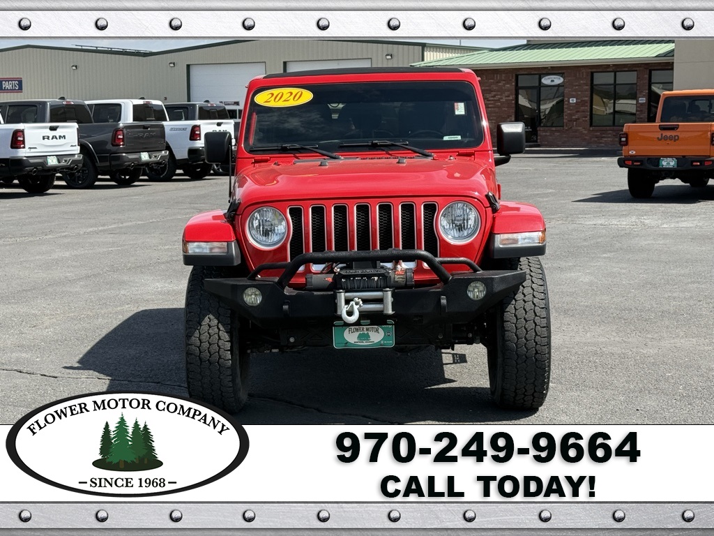 2020 Jeep Wrangler Unlimited Sahara photo 2