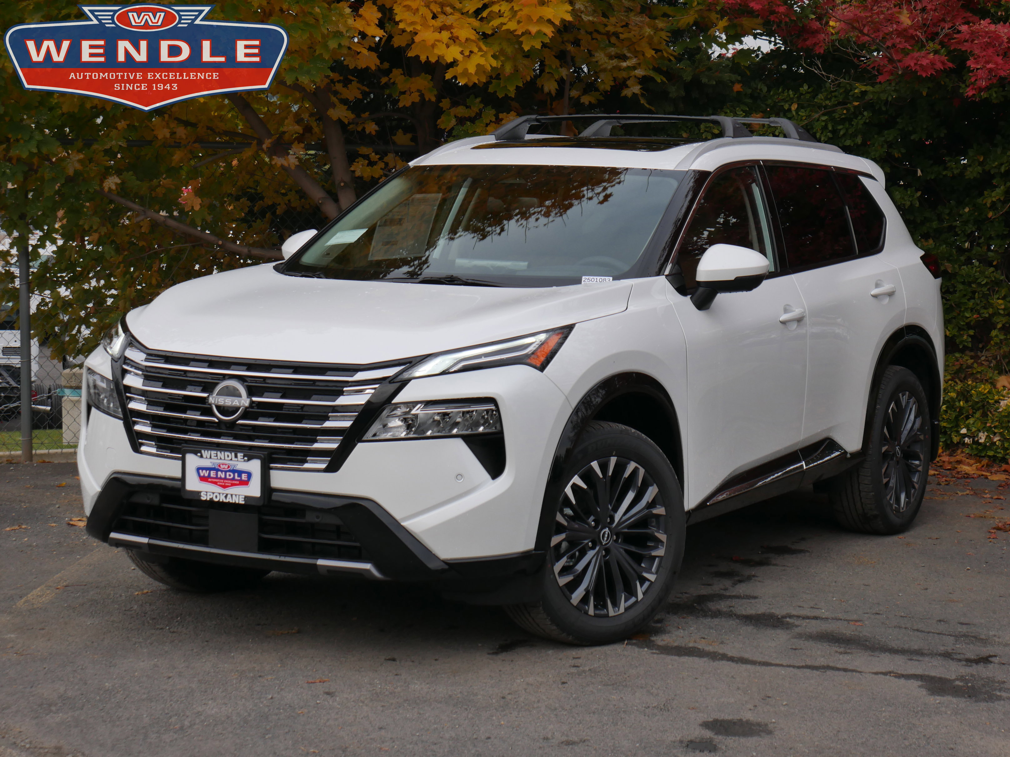 2026 Nissan Rogue Platinum's photo