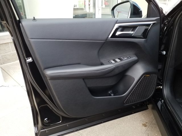 2025 Mitsubishi Outlander SE photo 8