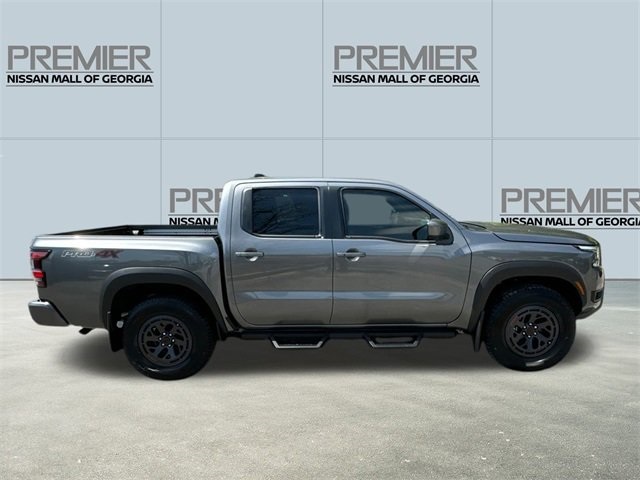 2025 Nissan Frontier PRO-4X photo 4