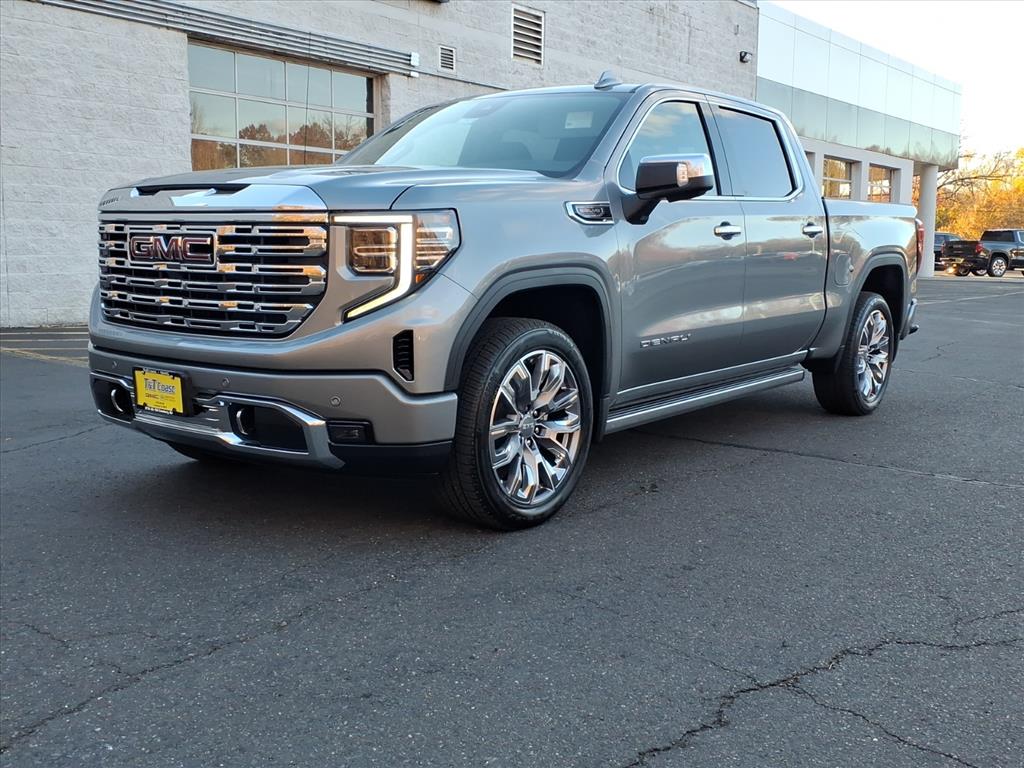 2026 GMC Sierra 1500 Denali's photo