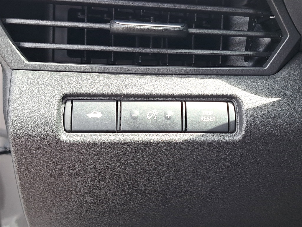 2025 Nissan Altima 2.5 SR photo 23