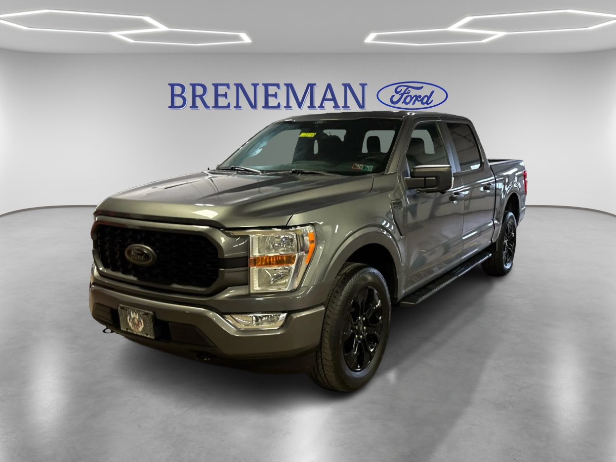 2022 Ford F-150 XL's photo