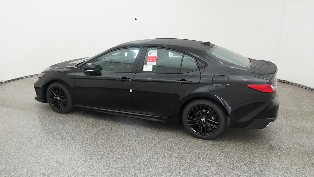 2026 Toyota Camry SE photo 11
