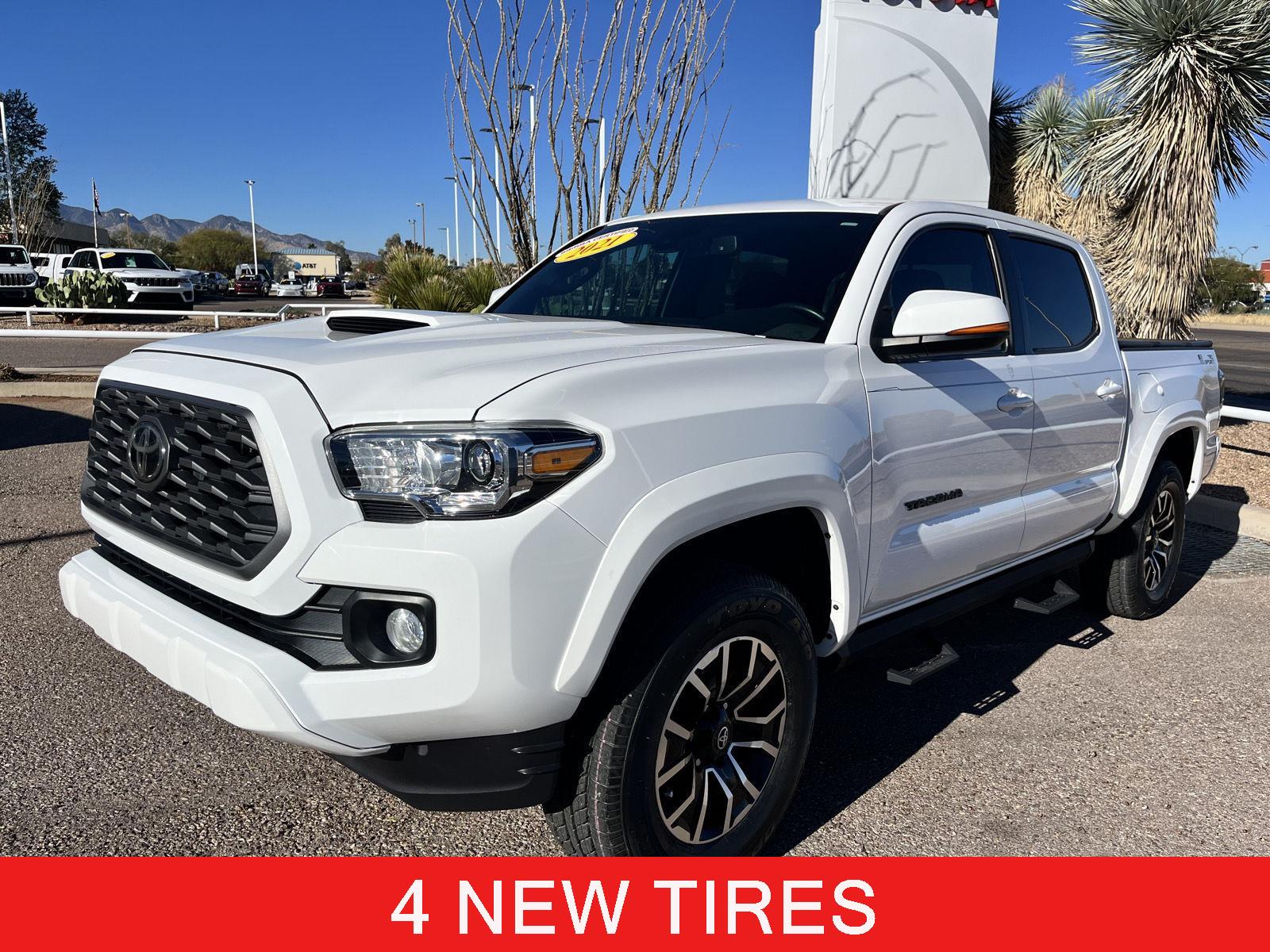 2021 Toyota Tacoma TRD Sport's photo