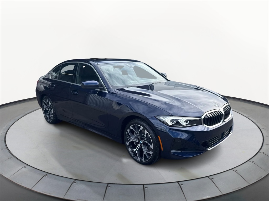 2026 BMW 3 Series 330i's photo