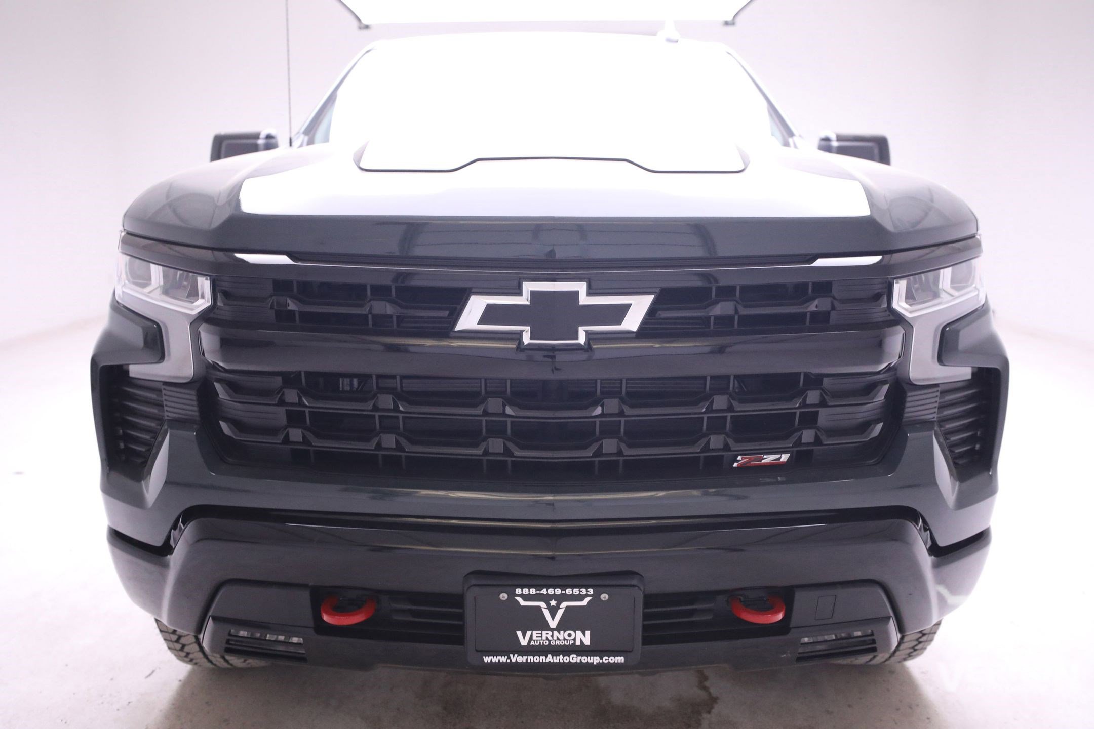 2026 Chevrolet Silverado 1500 LT Trail Boss photo 2