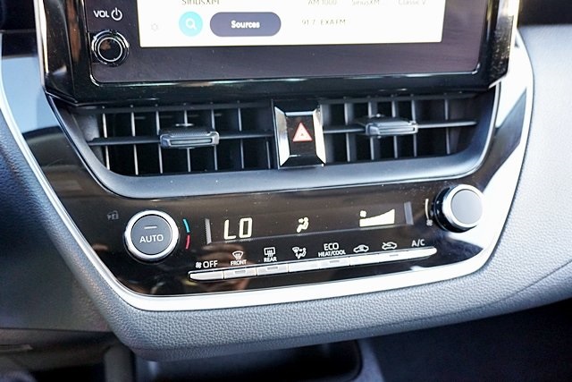 2024 Toyota Corolla LE photo 25