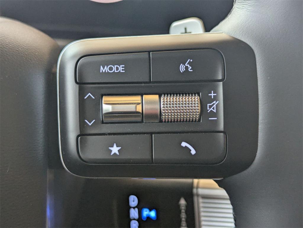 2025 Hyundai Santa Fe SEL photo 19