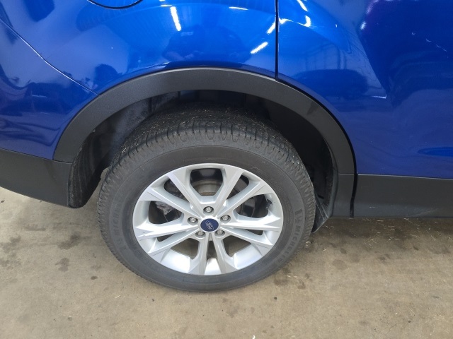 2017 Ford Escape SE photo 4