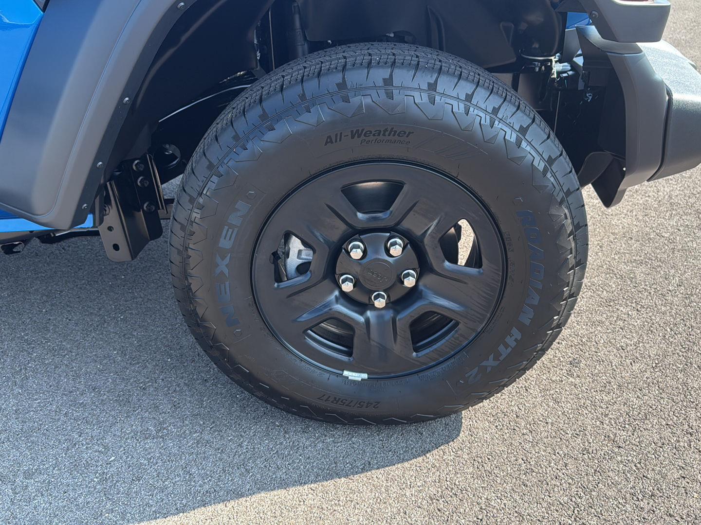 2025 Jeep Wrangler Sport photo 9