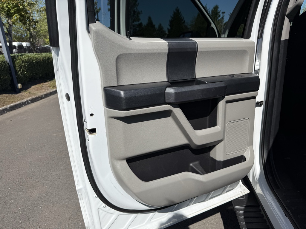 2020 Ford F-150 XL photo 18