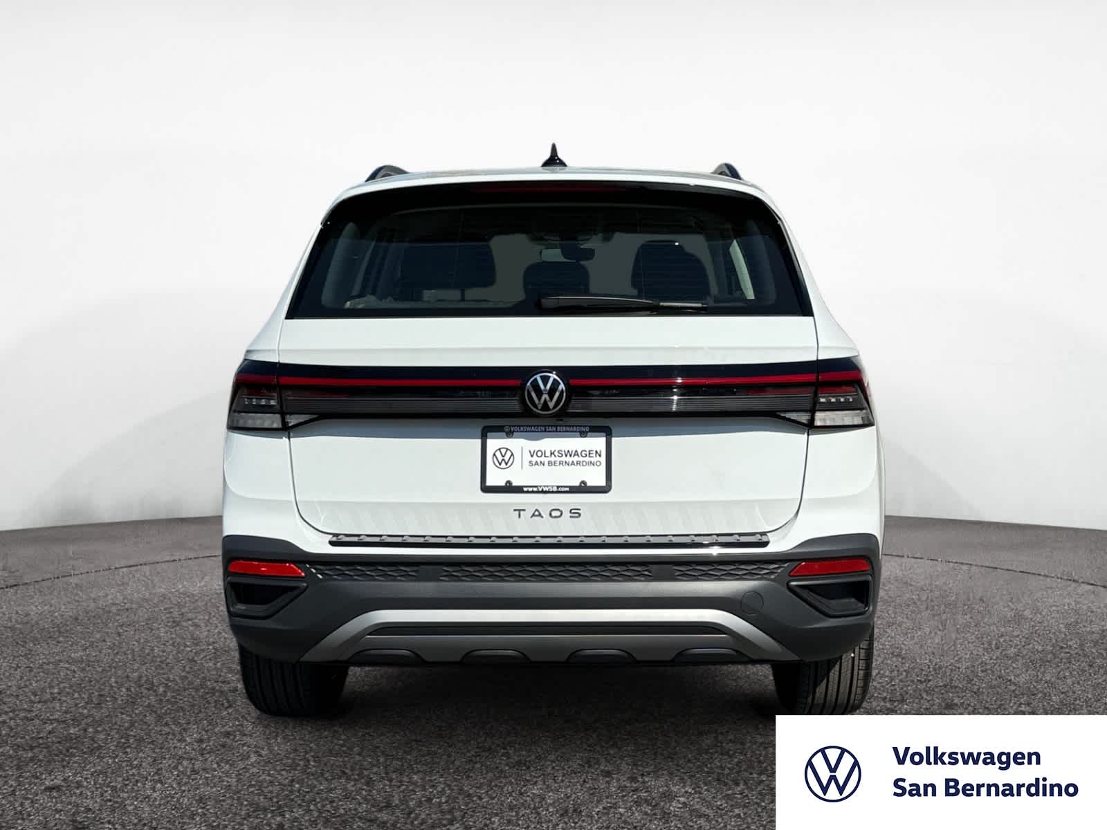 2025 Volkswagen Taos S photo 4