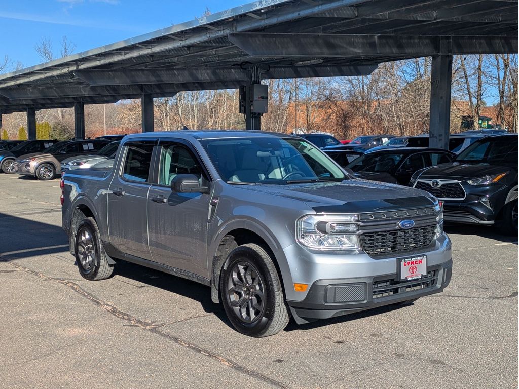 2023 Ford Maverick XLT's photo