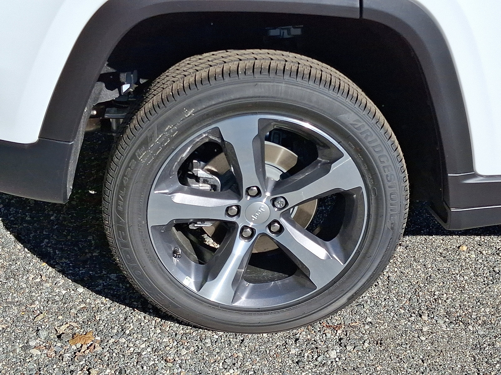 2025 Jeep Grand Cherokee Limited photo 4