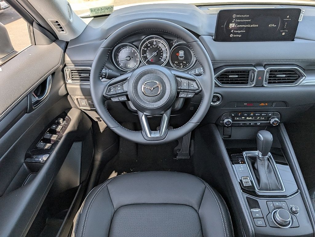 2025 Mazda CX-5 2.5 S Preferred photo 17