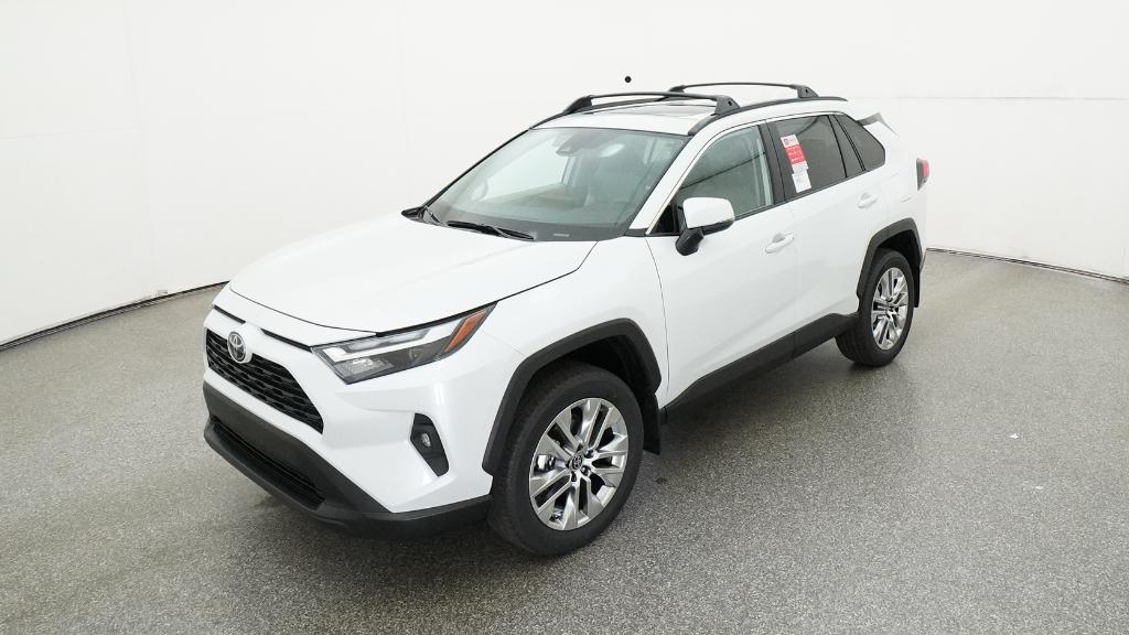 2025 Toyota RAV4 XLE Premium's photo