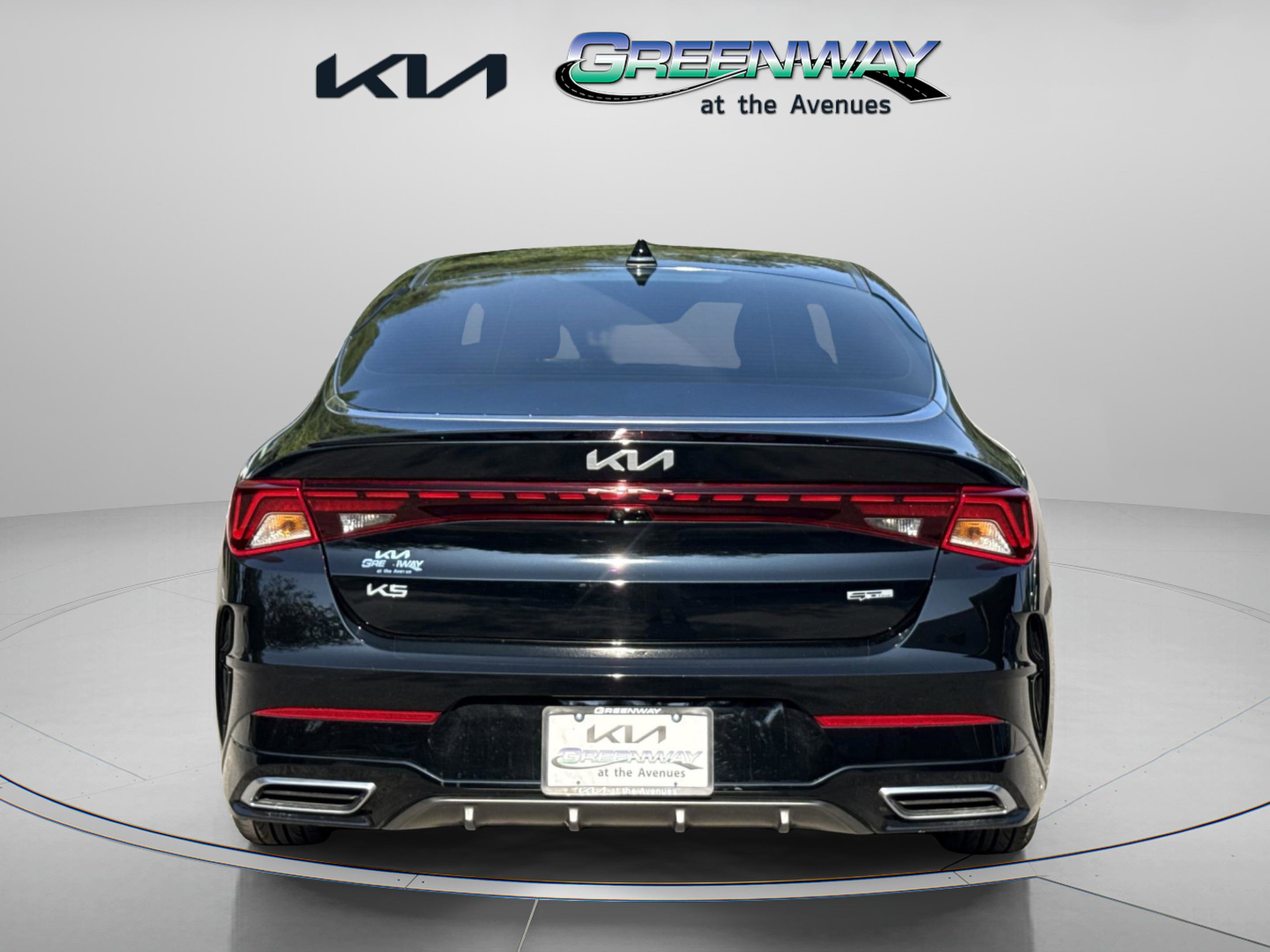 2023 Kia K5 GT-Line photo 3