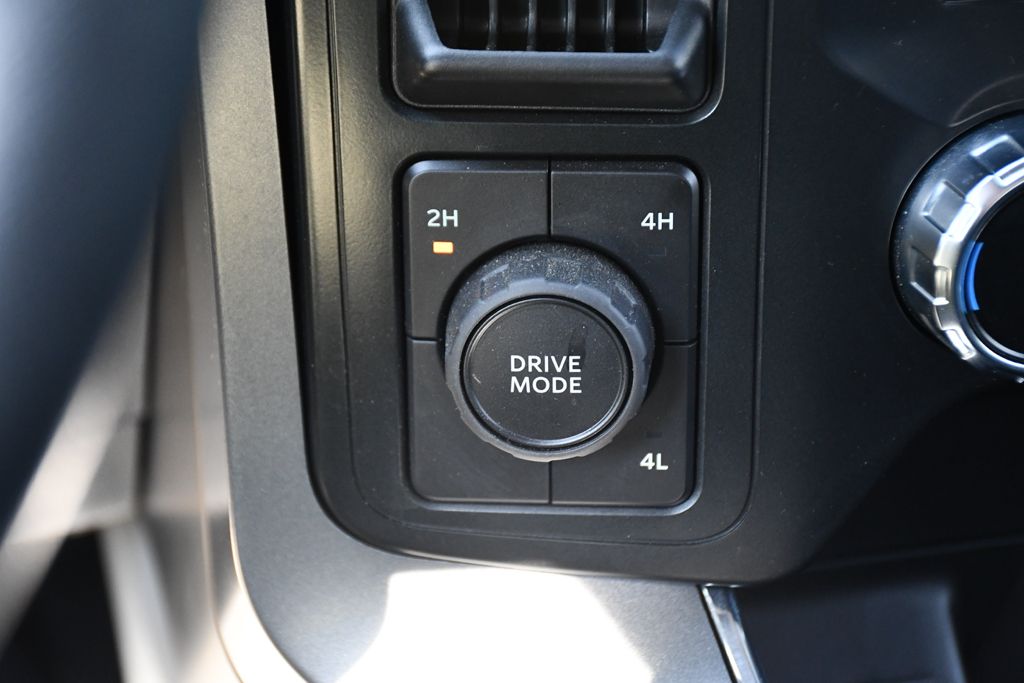 2022 Ford F-150 XLT photo 26