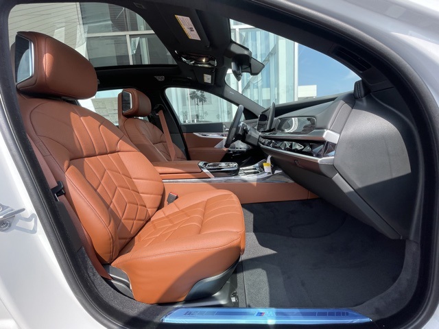 2025 Bmw 760i 760i xDrive photo 13