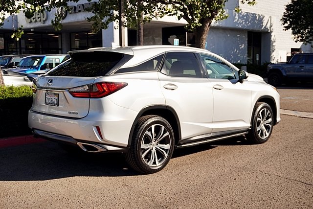 Used 2017 White Lexus 350 image 7