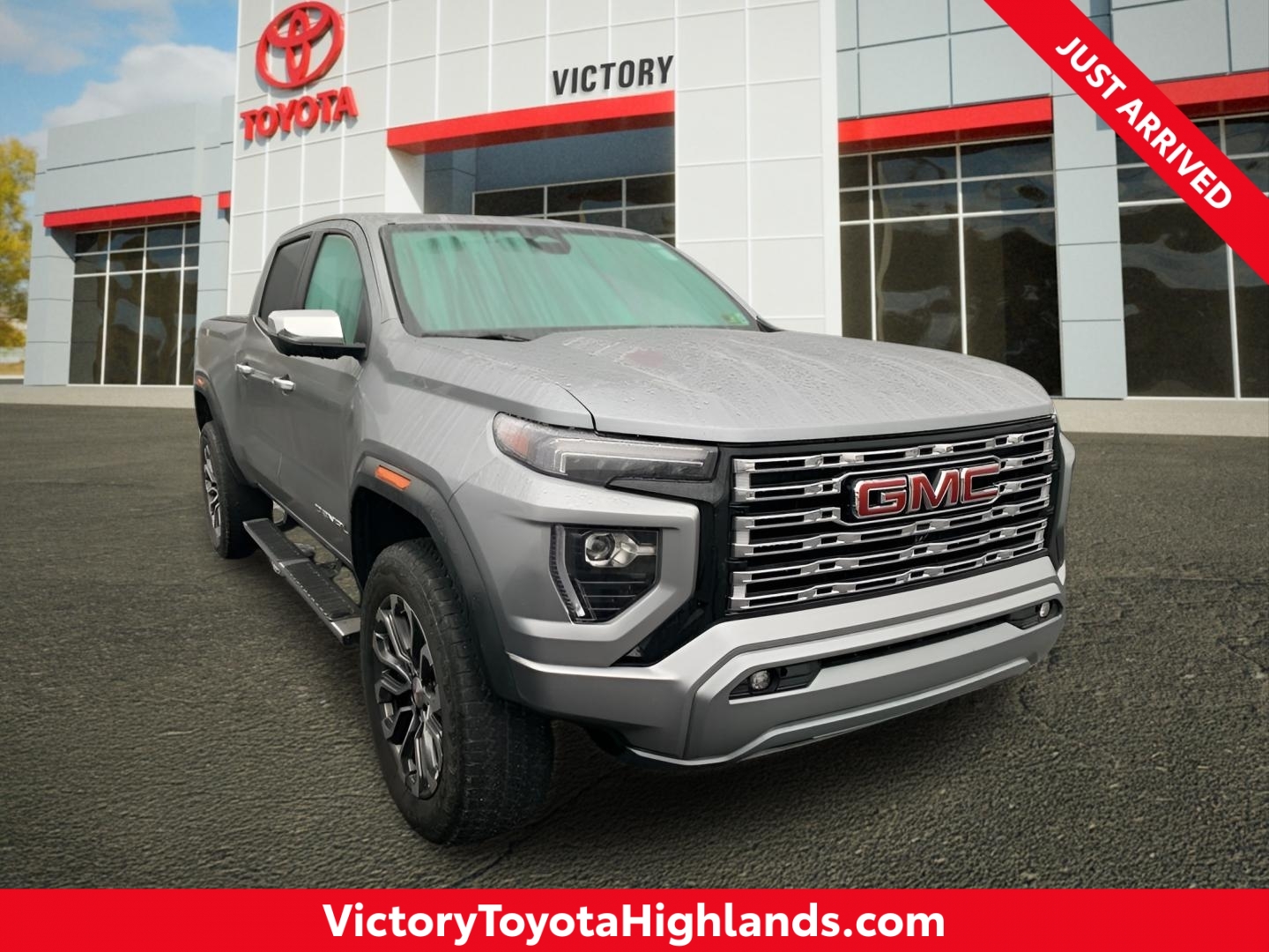 2023 GMC Canyon Denali's photo