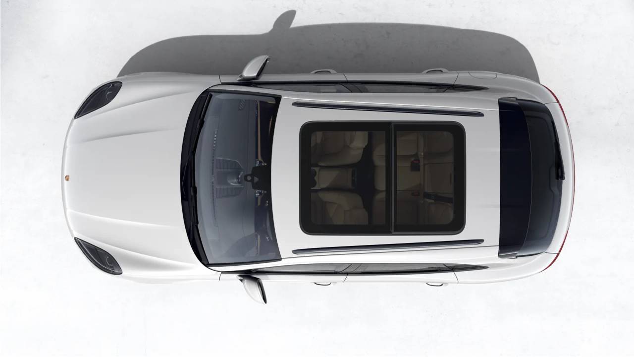 2026 Porsche Macan T photo 6
