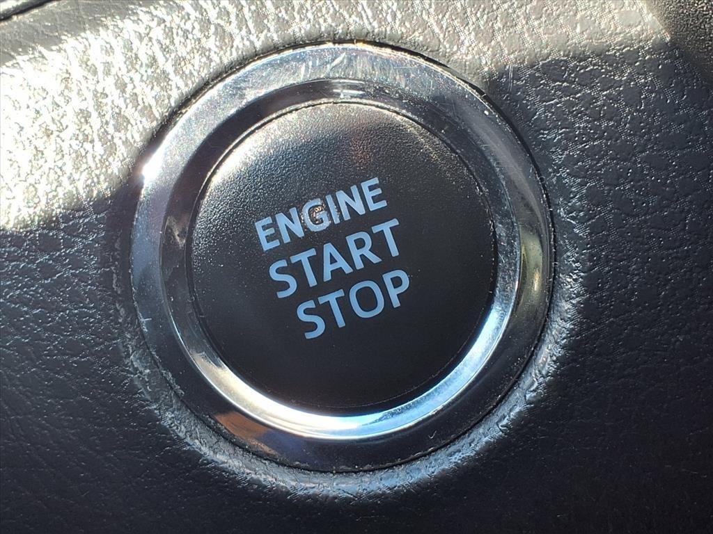 2021 Toyota Camry XSE photo 17