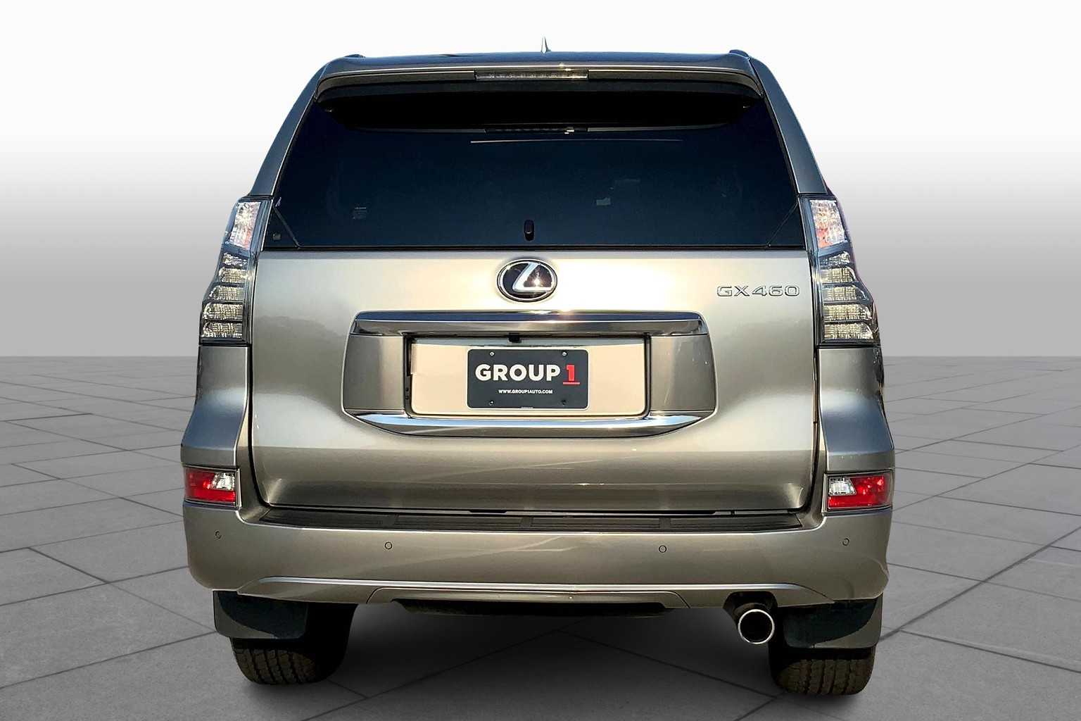 2023 Lexus GX 460 Premium photo 4