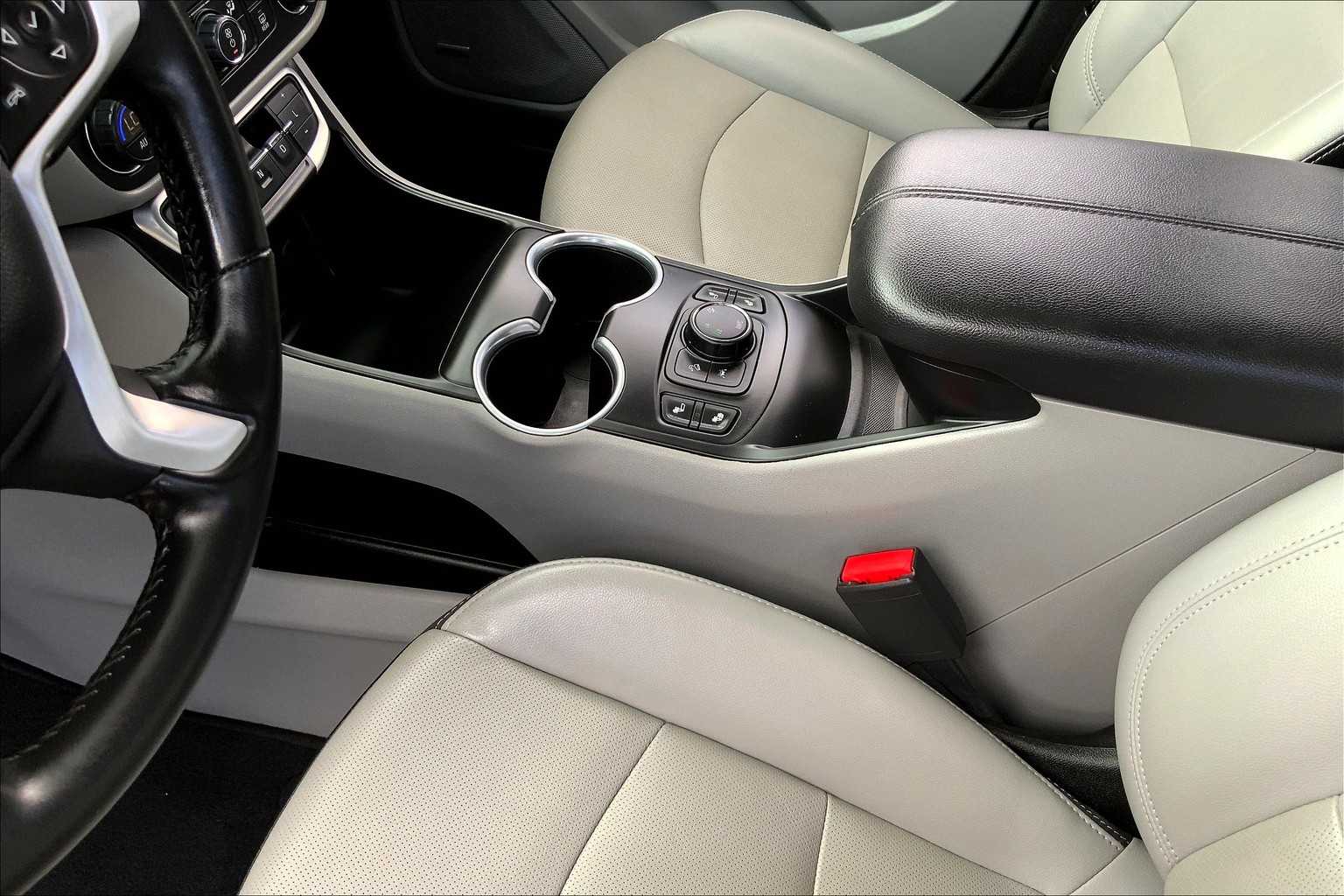 2022 Gmc Terrain SLT photo 12