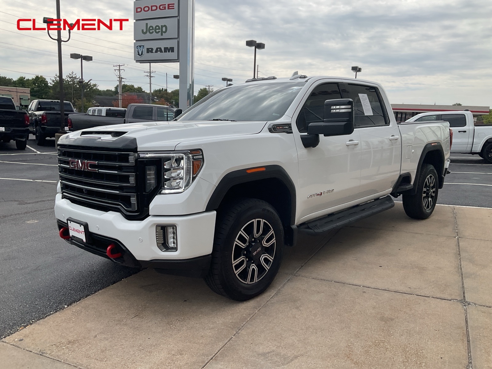 2023 GMC Sierra 2500HD AT4's photo
