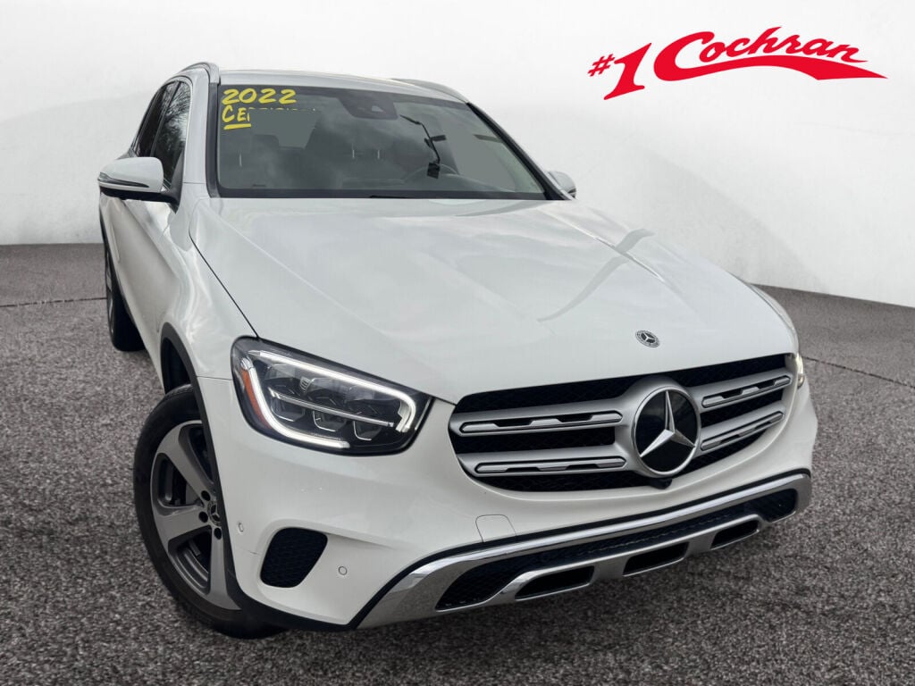 2022 Mercedes-Benz GLC GLC300's photo
