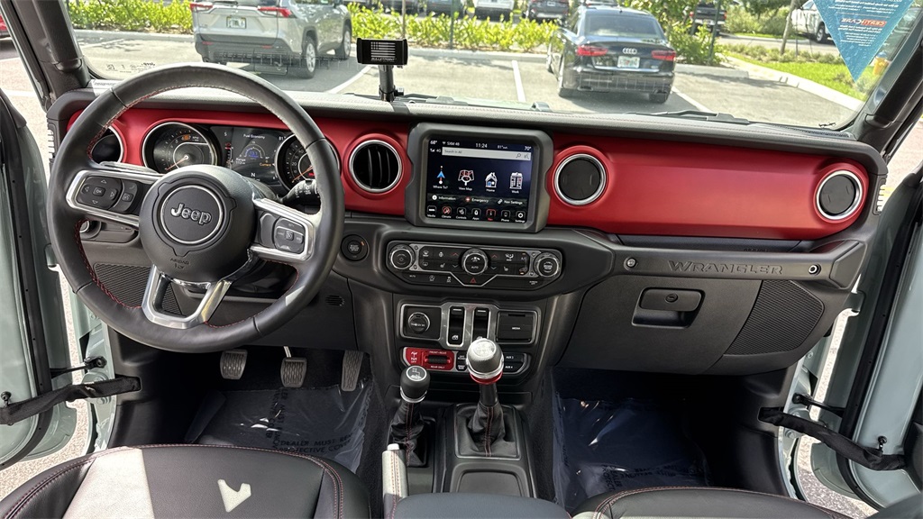 2023 Jeep Wrangler Two-Door Rubicon photo 34