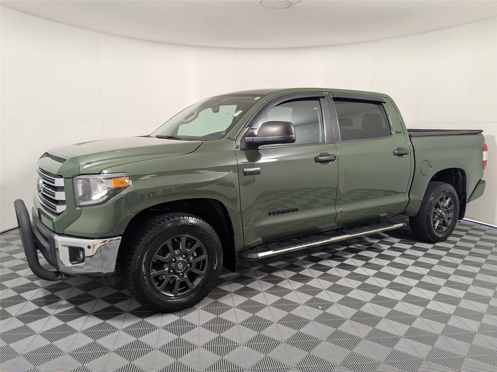 2021 Toyota Tundra SR5's photo