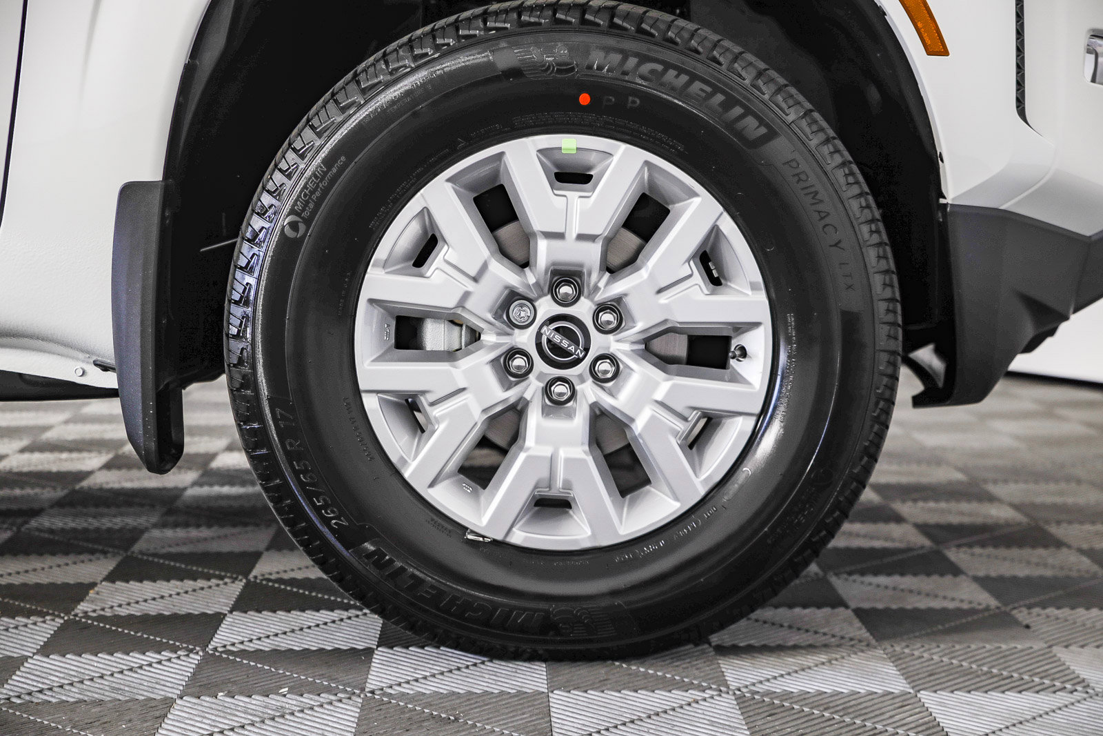 2024 Nissan Frontier King Cab SV photo 10