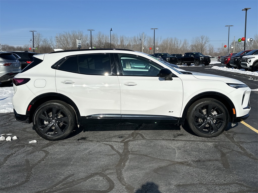 2025 BUICK ENVISION - Image 9