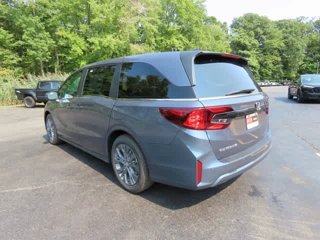 2026 Honda Odyssey Touring photo 4