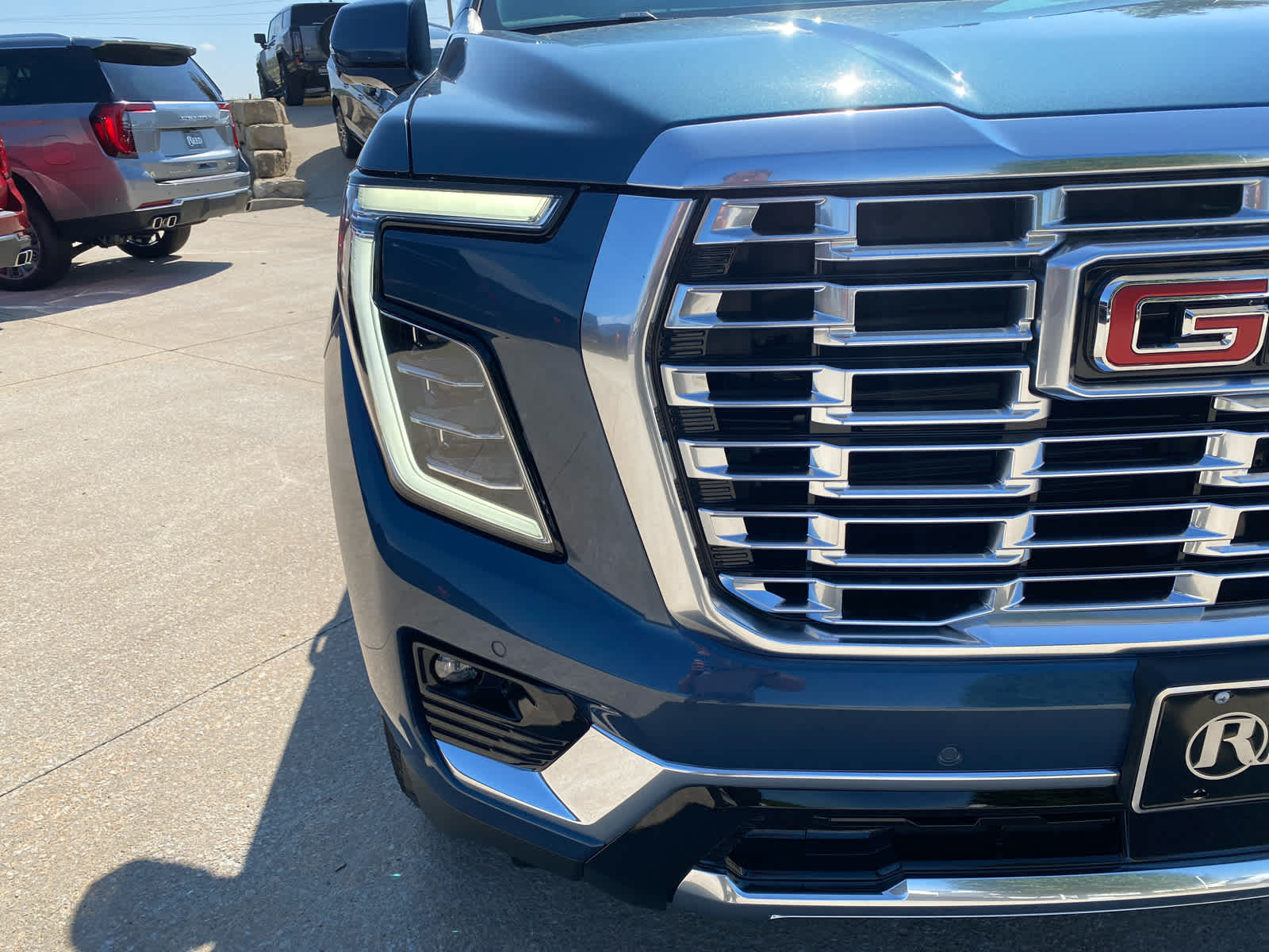 2025 Gmc Yukon Denali photo 37