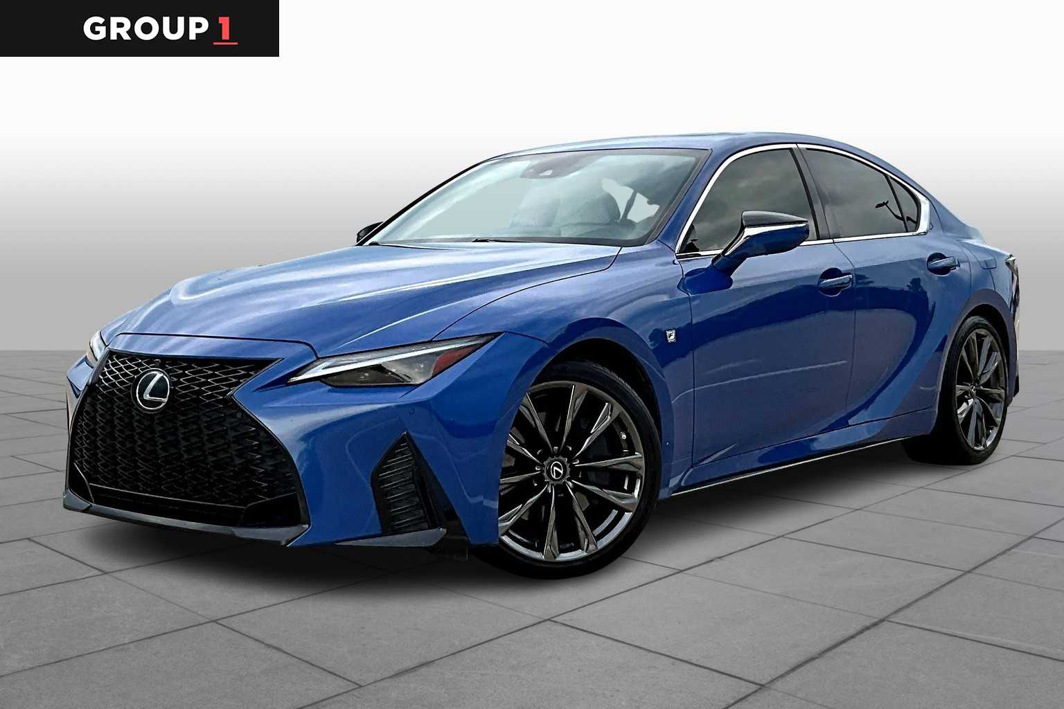 2024 Lexus ES 300h Luxury photo 3