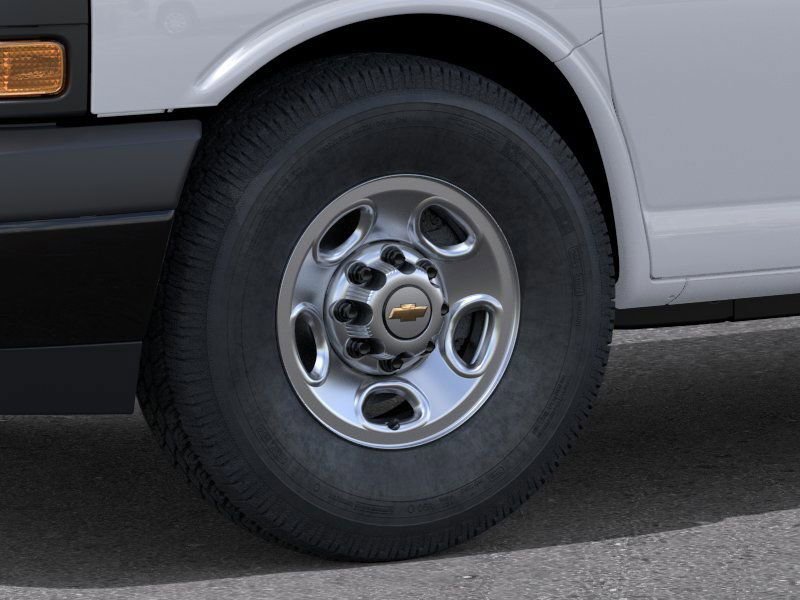 2025 Chevrolet Express Cargo 3500 photo 8