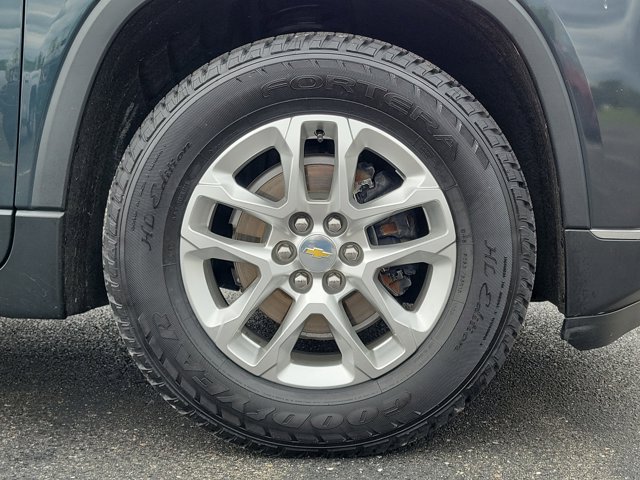 2021 Chevrolet Traverse Cloth photo 2
