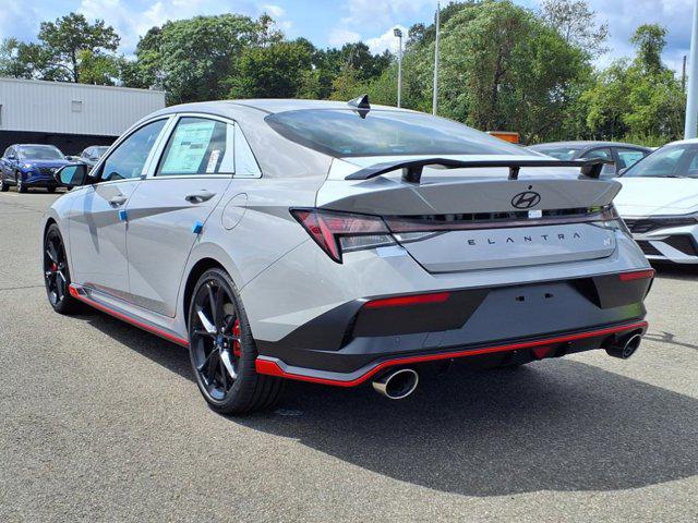 2025 Hyundai Elantra N photo 3