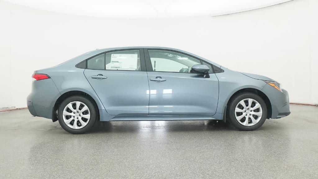 2026 Toyota Corolla LE photo 26